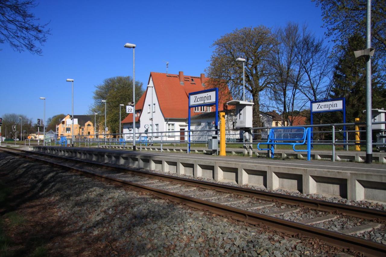 Ferienwohnung Stefanie Zempin Buitenkant foto